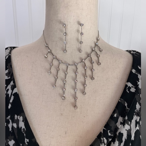 Vintage Waterfall Rhinestone Necklace W/ Matching Earrings - Picture 1 of 4